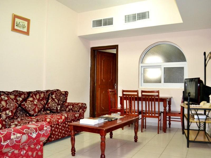 Al Ferdous Hotel Apartamentos Sharjah Exterior foto